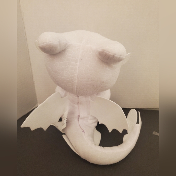 How to Train your dragon LIGHTFURY with sound - Picture 4 of 5